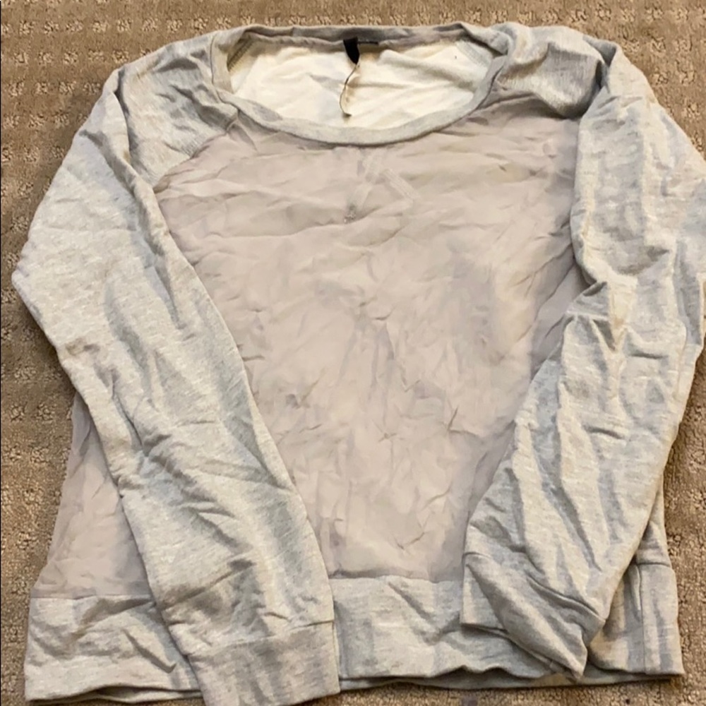 Gray sweatshirt